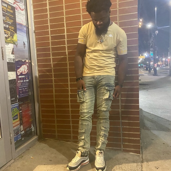 Meet your Posher, Dre - Picture 1 of 1